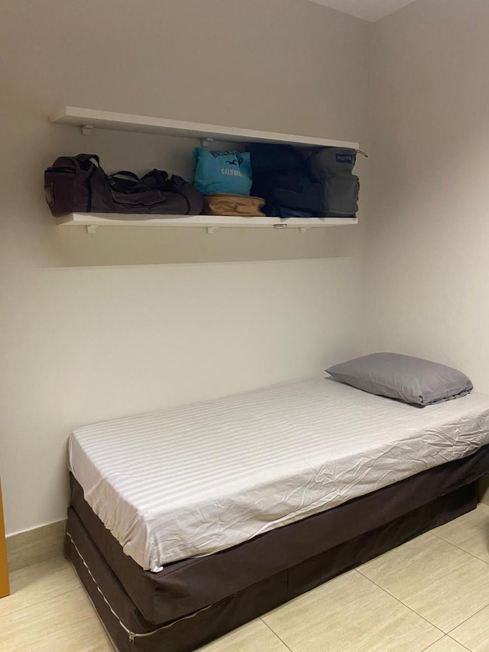 Confortável: Oásis Aquático Em Apartamento